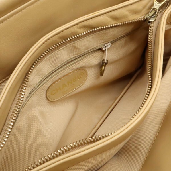 Chanel Leather Plastic Coco Mark Handbag - Image 7