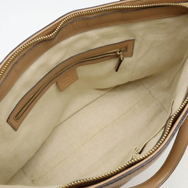 Gucci Soho Interlocking G Leather Tote Bag - Image 6
