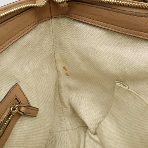 Gucci Soho Interlocking G Leather Tote Bag - Image 7