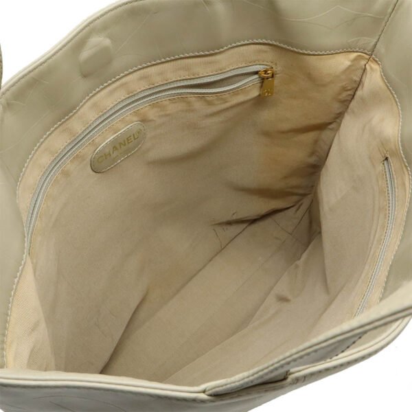 Chanel Leather Coco Mark Embossed Tote Bag - Image 5