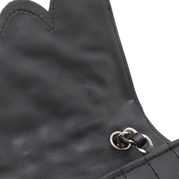 Chanel Camellia No.5 Chain Shoulder Bag - Image 6