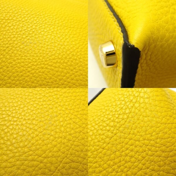 Fendi Peekaboo Iconic Essential 2Way Bag - Image 4