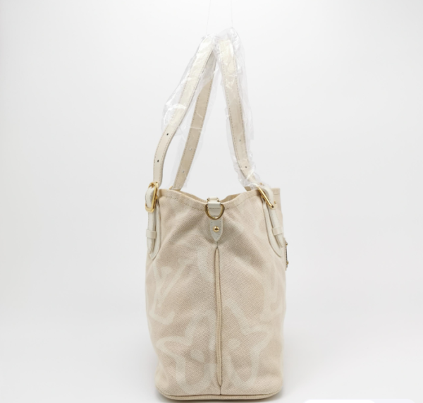 Preloved Louis Vuitton (LV) Tahitienne bag white 2008year 250211781058426 - Image 4