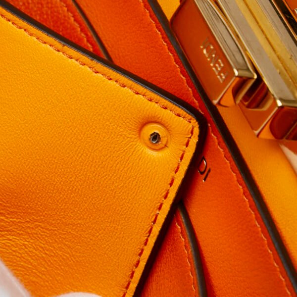 Fendi Peekaboo ISeeU Medium Leather Handbag 8BN321 - Image 4