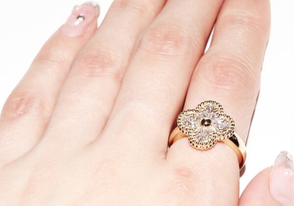 Van Cleef & Arpels K18YG Diamond Vintage Alhambra Ring VCARO26M00 - Image 6