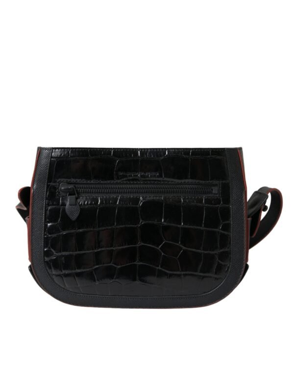 Balenciaga Elegant Exotic Leather Camera Women's Bag - Image 8