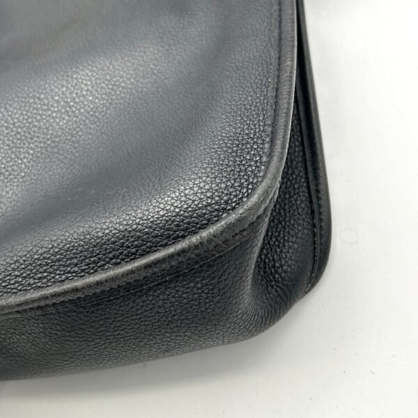 Pre-owned HERMES Taurillon Clemence Vespa GM Black LA3234 - Image 6