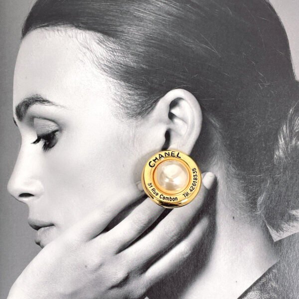 Chanel Vintage Earrings GP/Faux Pearl Gold - Image 7