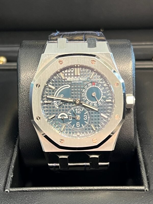 Audemars Piguet - Pre-owned Royal Oak Dual Time Power Reserve 26124ST - Image 4