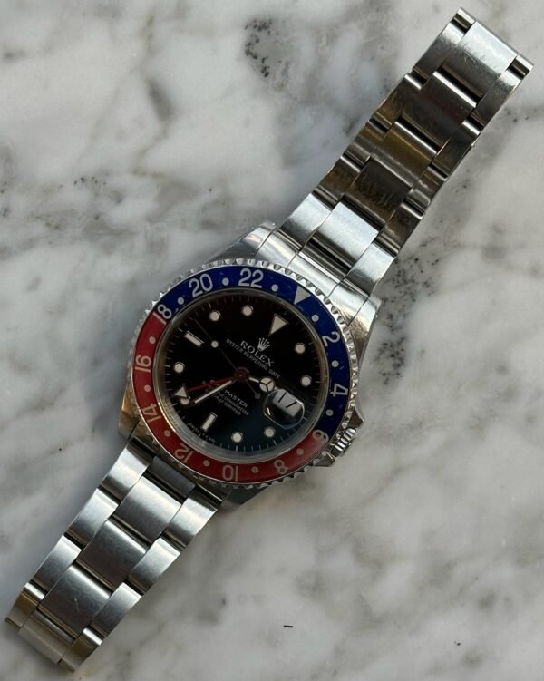 Rolex - Pre-owned GMT-Master Pepsi 16700 - Image 2