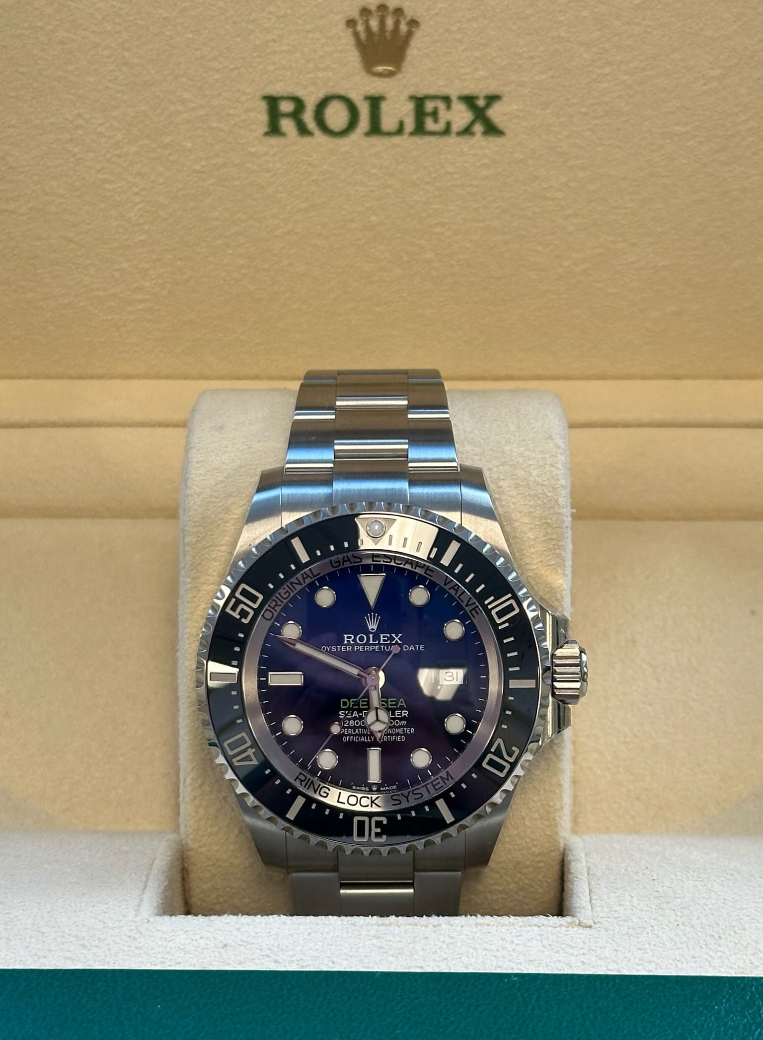 Rolex - Pre-owned Sea-Dweller Deepsea James Cameron Dial 126660 - Image 3