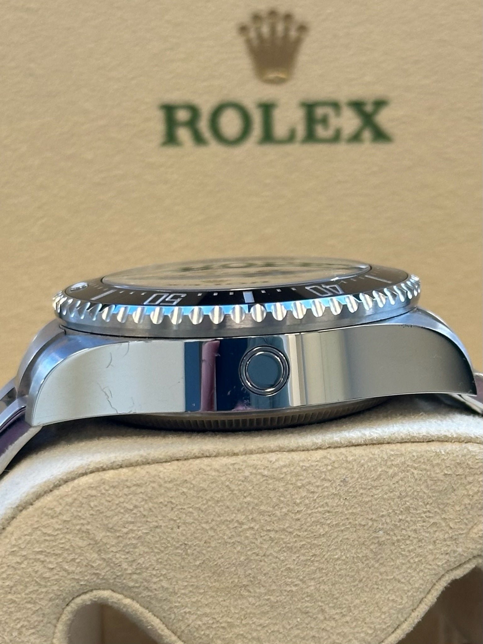 Rolex - Pre-owned Sea-Dweller Deepsea James Cameron Dial 126660 - Image 9