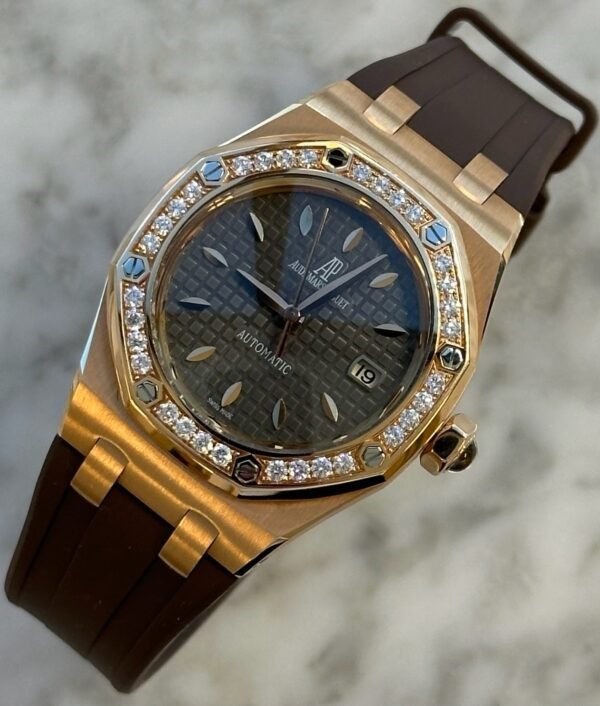 Audemars Piguet - Pre-owned Royal Oak Lady Brown Dial Diamond Bezel 77321OR.ZZ.D080CA.01 - Image 2