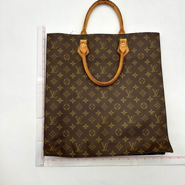 Pre-owned Louis Vuitton LV Monogram Sac Plat - Brown Totes, Handbags lv9927bf - Image 2