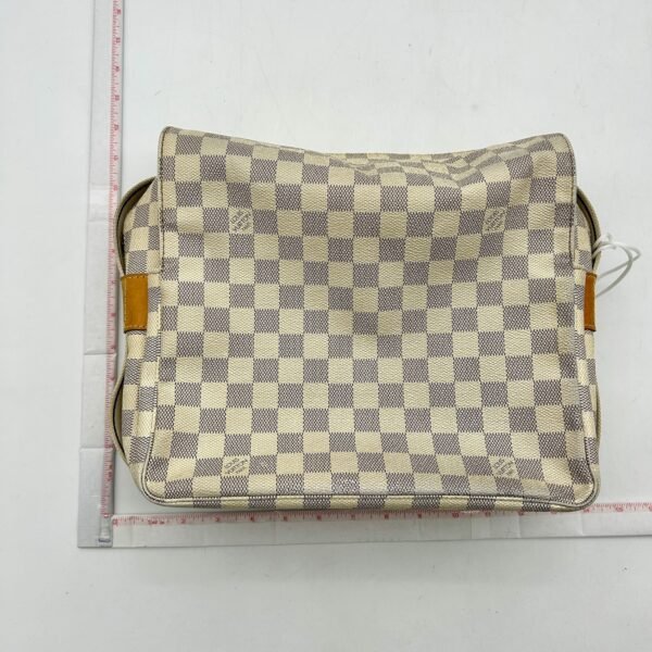Pre-owned Louis Vuitton 2007 Damier Azur Naviglio Crossbody Bag | White  LA16232 - Image 2
