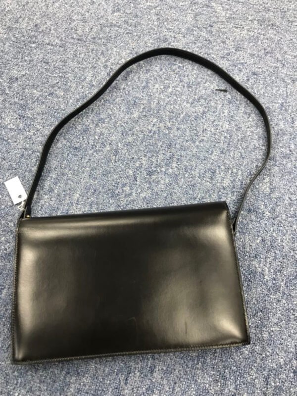 Hermès Vintage 1985 Black Leather Shoulder Bag - Image 2
