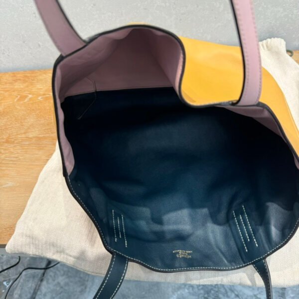 Pre-Loved Hermes Garden Party Pink Leather Tote Bag with Big Discount - Image 5