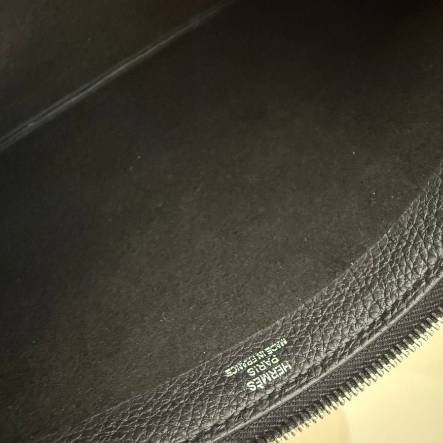 Preloved Hermes Togo Leather Clutch Bag UC Black Clutch - Image 3