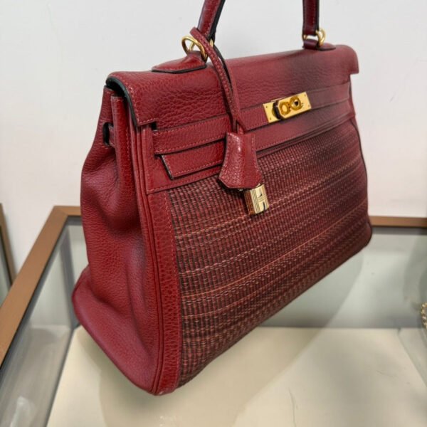 Preloved Hermes Kelly 35 Leather 2way Handbag Burgundy □F 2002 - Image 2