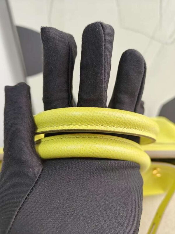 Preloved Hermes Birkin 30 Lime Leather Tote Bag - Image 2