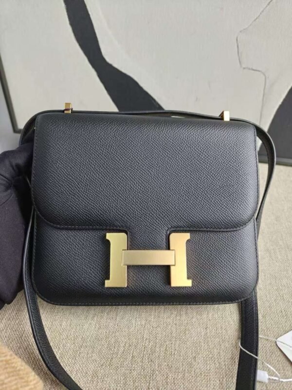 Preloved Hermès Constance 19 Epsom Leather Black Shoulder Bag C Stamp 2018 - Image 3
