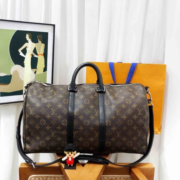 Preloved Louis Vuitton Keepall Two-Way Monogram Canvas Duffle Bag - Image 6