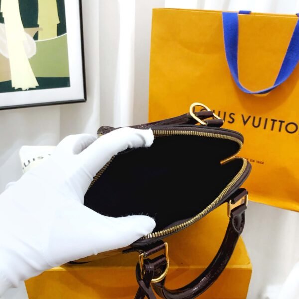 Preloved Louis Vuitton Alma BB Two-Way Bag in Amarante Vernis Leather - Image 5