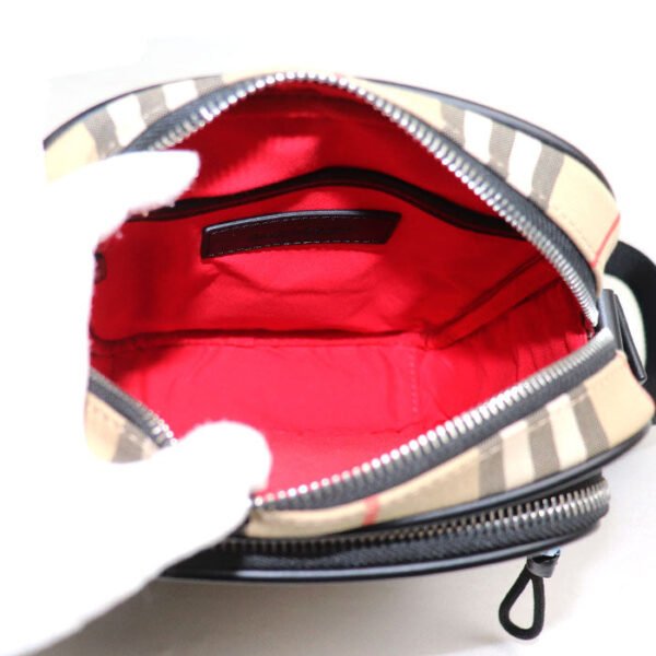 Burberry Vintage Check Shoulder Bag - Image 3