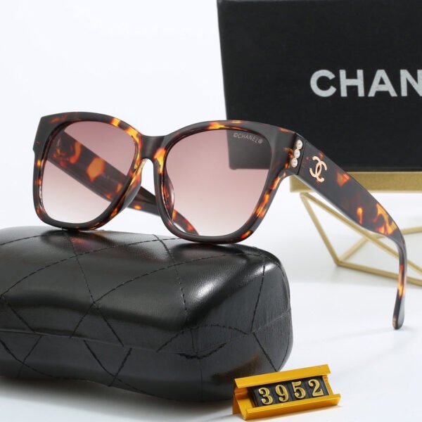 Luxury Eyewear: Elevate Your Style with Exquisite Craftsmanship-96 - Image 2