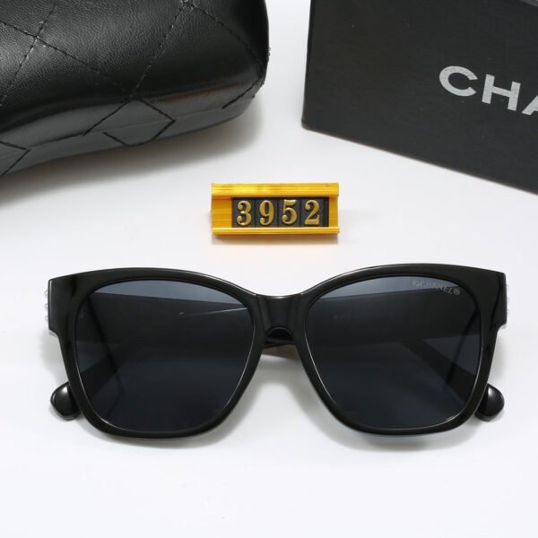 Luxury Eyewear: Elevate Your Style with Exquisite Craftsmanship-96 - Image 6